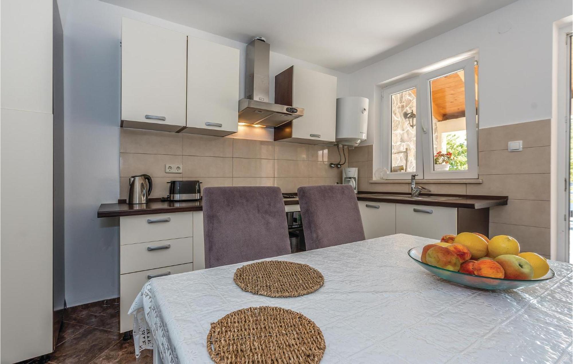 Lovely Home In Sibenik-Brodarica With Kitchen Donje Polje 외부 사진